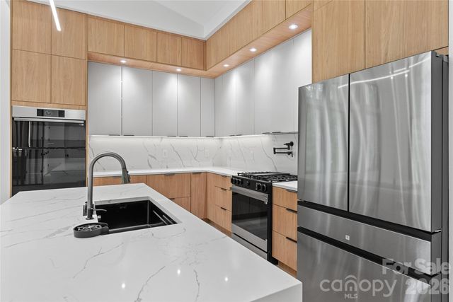 761 Weston Road, Arden, NC 28704