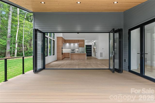 761 Weston Road, Arden, NC 28704