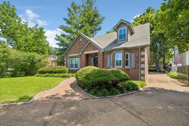 230 Harding Pl, Nashville, TN 37205