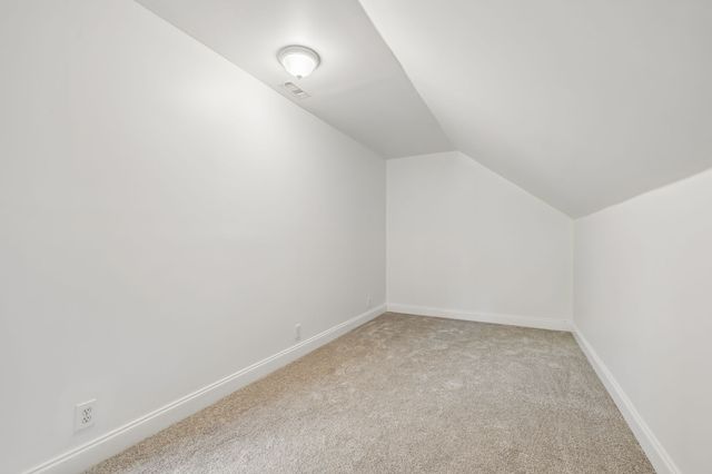 230 Harding Pl, Nashville, TN 37205