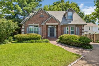 230 Harding Pl, Nashville, TN 37205