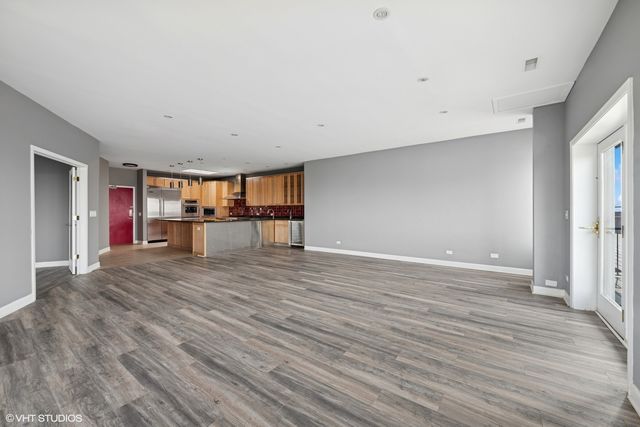 1 Renaissance Place 3PH, Palatine, IL 60067