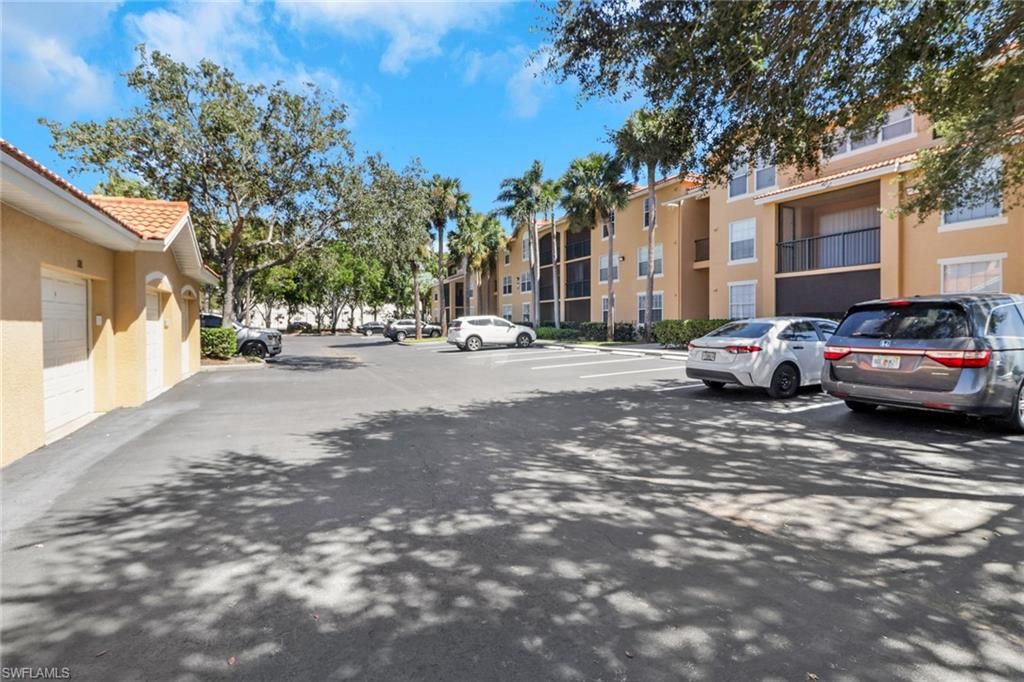 8659 River Homes LN 105, BONITA SPRINGS, FL 34135 — photo 2