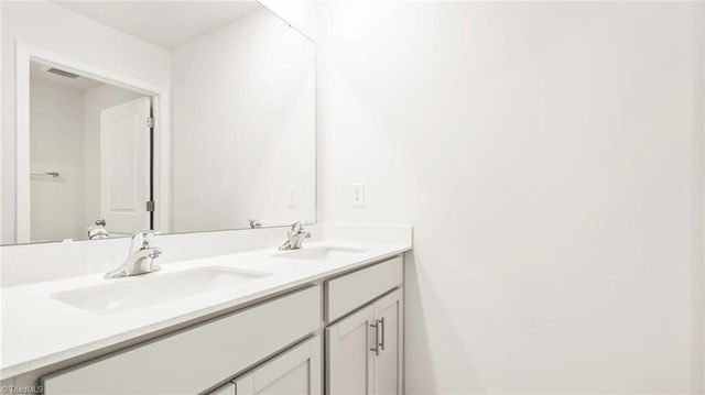 1500 Carisbrooke Drive, Mebane, NC 27302