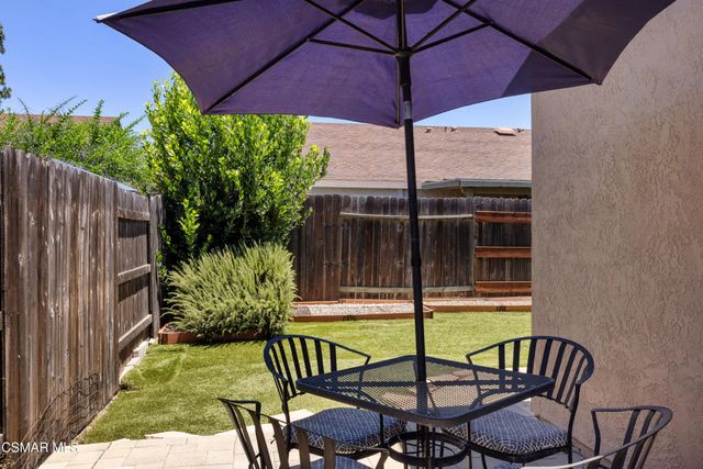 988 Vallejo Avenue, Simi Valley, CA 93065