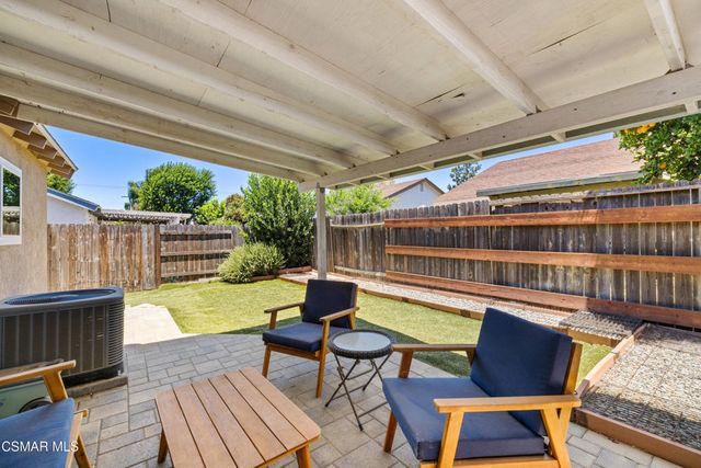 988 Vallejo Avenue, Simi Valley, CA 93065
