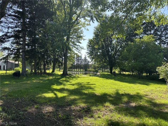 10970 Durkee Road, Grafton, OH 44044