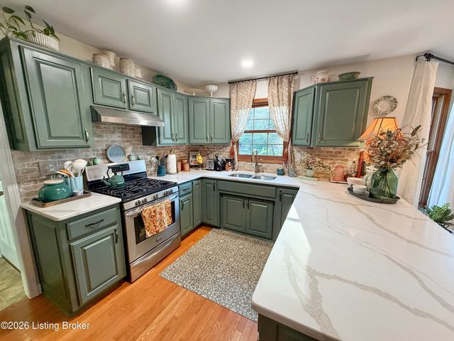 325 Dawson Hill Rd, Taylorsville, KY 40071