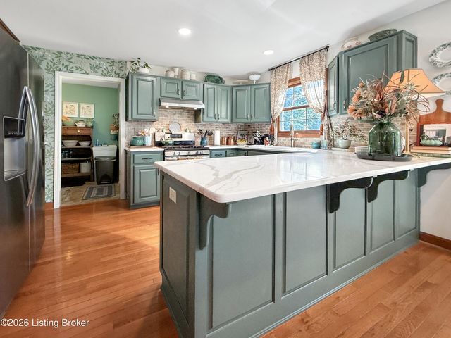 325 Dawson Hill Rd, Taylorsville, KY 40071