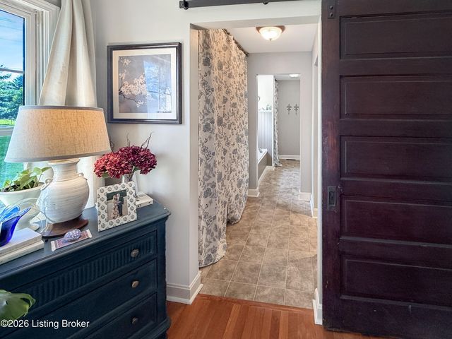 325 Dawson Hill Rd, Taylorsville, KY 40071