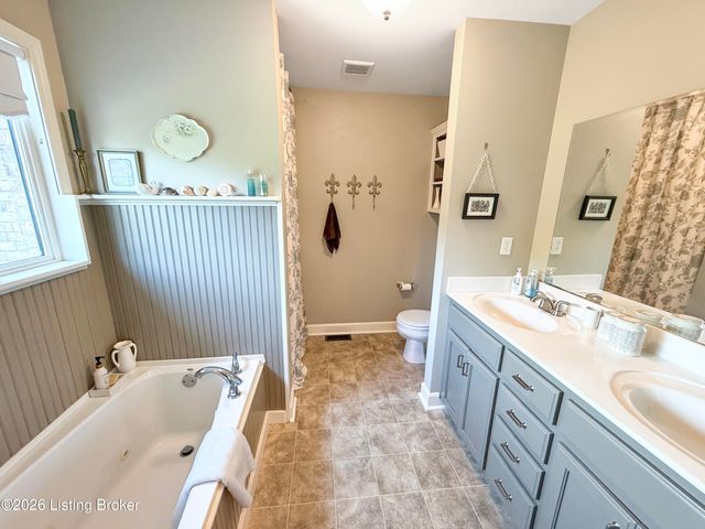 325 Dawson Hill Rd, Taylorsville, KY 40071