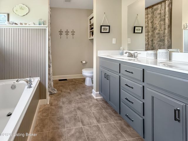 325 Dawson Hill Rd, Taylorsville, KY 40071