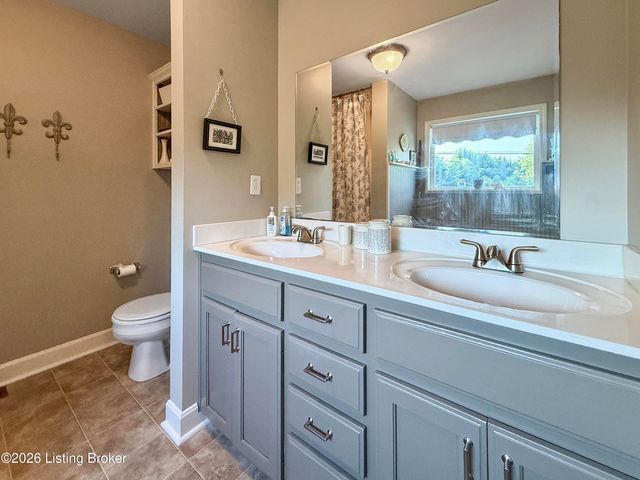325 Dawson Hill Rd, Taylorsville, KY 40071
