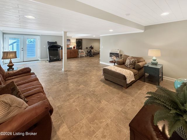 325 Dawson Hill Rd, Taylorsville, KY 40071