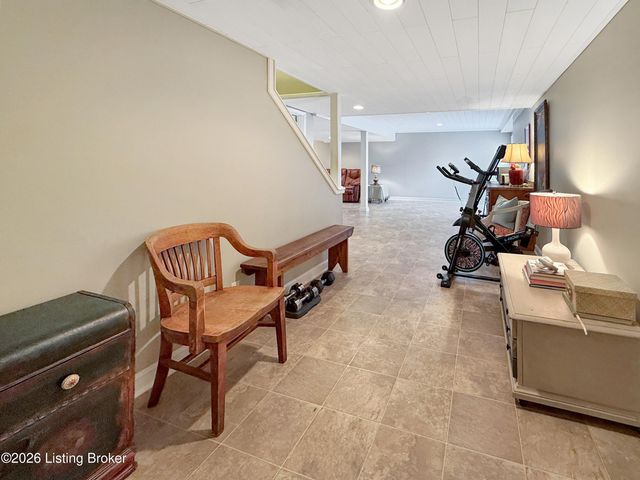 325 Dawson Hill Rd, Taylorsville, KY 40071