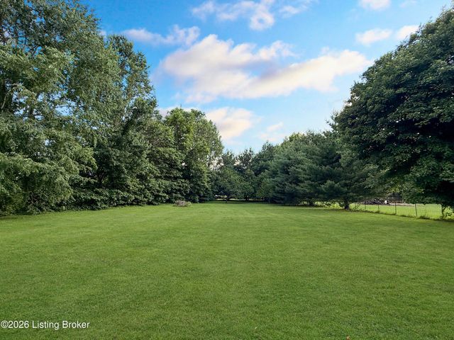 325 Dawson Hill Rd, Taylorsville, KY 40071