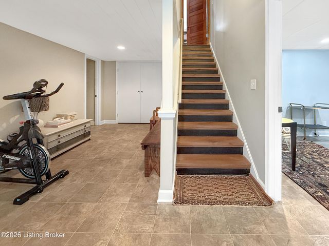 325 Dawson Hill Rd, Taylorsville, KY 40071