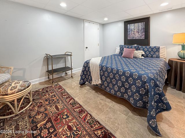 325 Dawson Hill Rd, Taylorsville, KY 40071