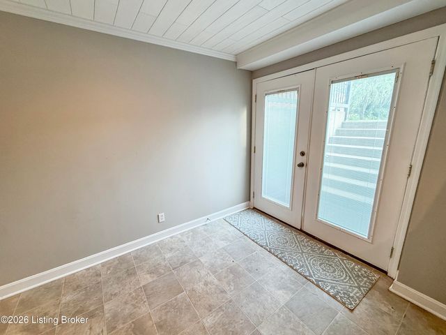 325 Dawson Hill Rd, Taylorsville, KY 40071
