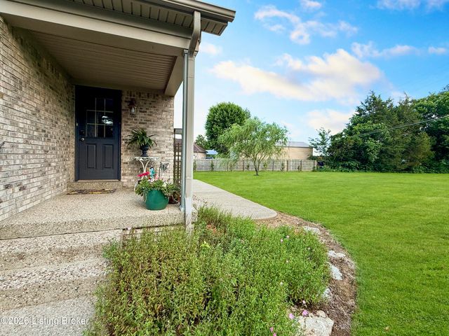 325 Dawson Hill Rd, Taylorsville, KY 40071