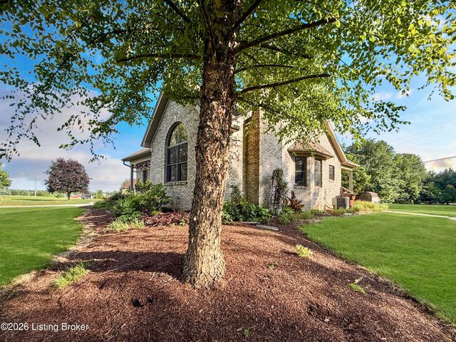 325 Dawson Hill Rd, Taylorsville, KY 40071