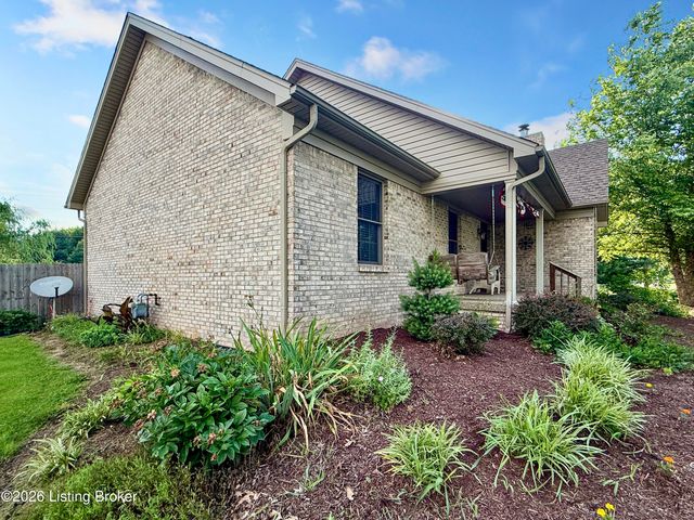 325 Dawson Hill Rd, Taylorsville, KY 40071