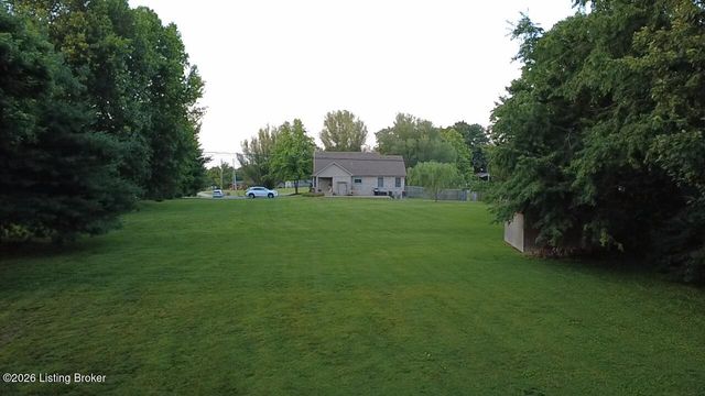 325 Dawson Hill Rd, Taylorsville, KY 40071