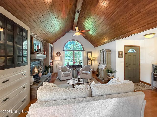 325 Dawson Hill Rd, Taylorsville, KY 40071