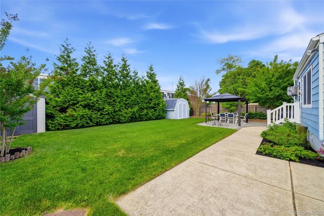 40 Lombardi Place, Amityville, NY 11701