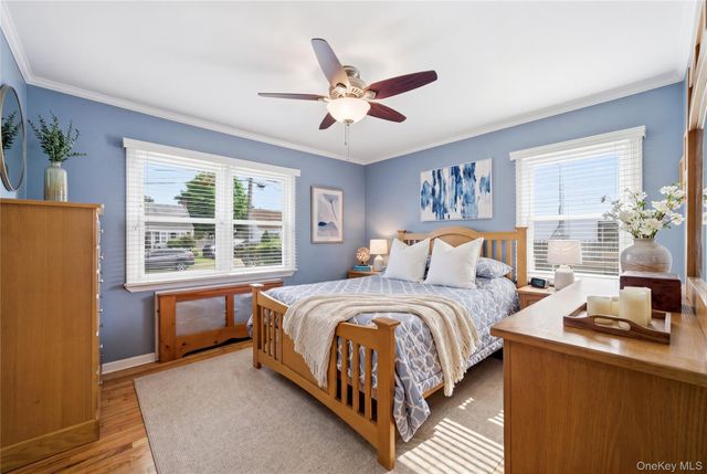 40 Lombardi Place, Amityville, NY 11701