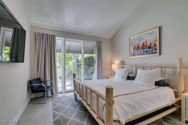 7999 Pinnacle Peak Avenue, Las Vegas, NV 89113