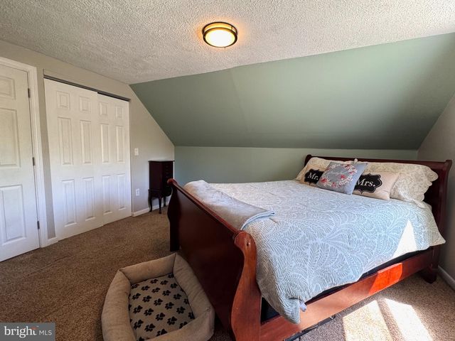 11 N CENTRAL AVE, Sicklerville, NJ 08081