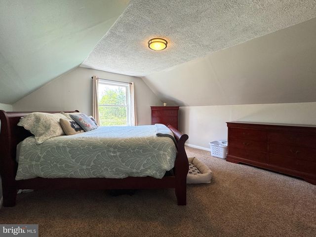 11 N CENTRAL AVE, Sicklerville, NJ 08081