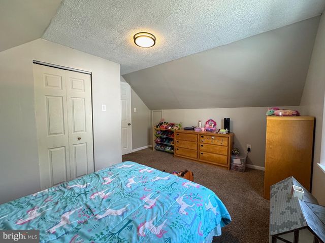 11 N CENTRAL AVE, Sicklerville, NJ 08081