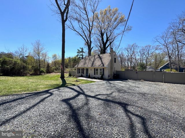 11 N CENTRAL AVE, Sicklerville, NJ 08081