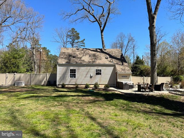 11 N CENTRAL AVE, Sicklerville, NJ 08081