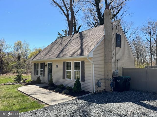 11 N CENTRAL AVE, Sicklerville, NJ 08081