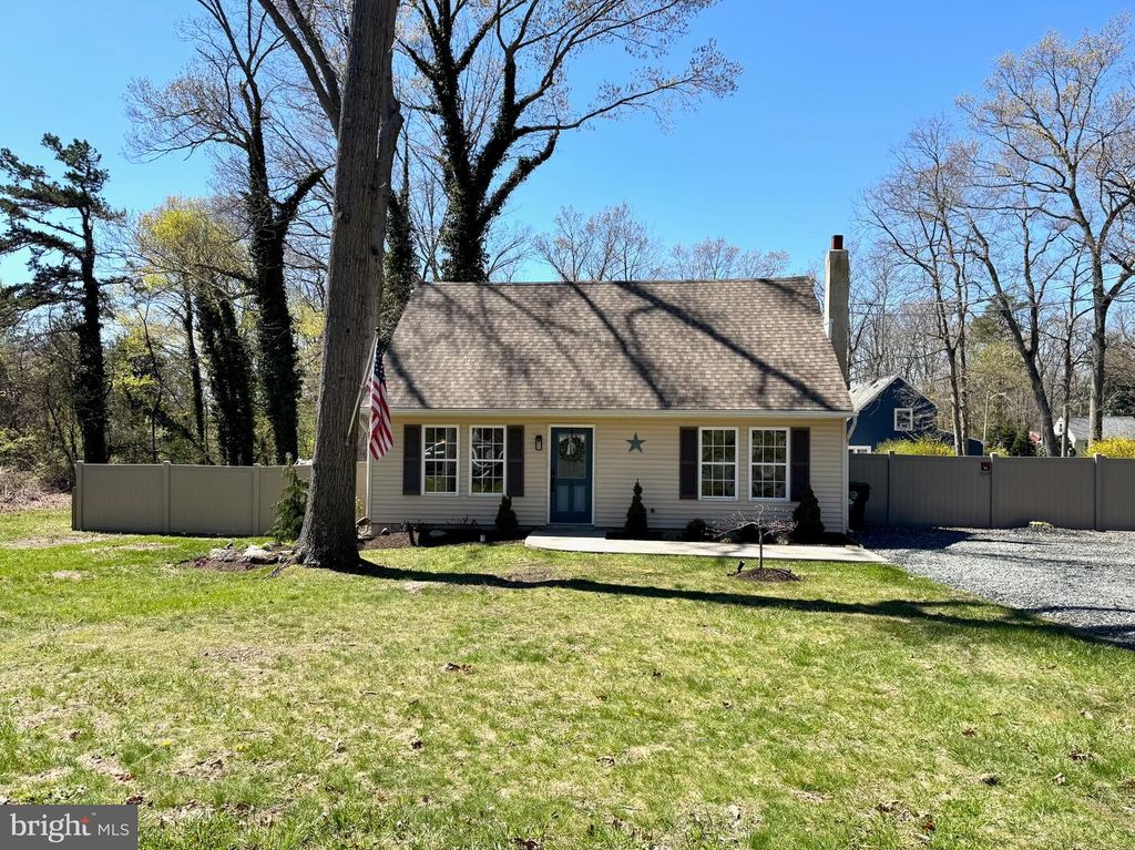 11 N CENTRAL AVE, Sicklerville, NJ 08081