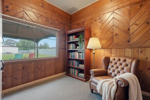 2015 N Vista Rd, Spokane, WA 99212