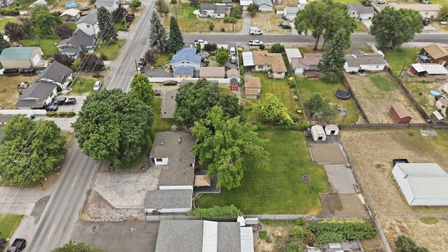 2015 N Vista Rd, Spokane, WA 99212