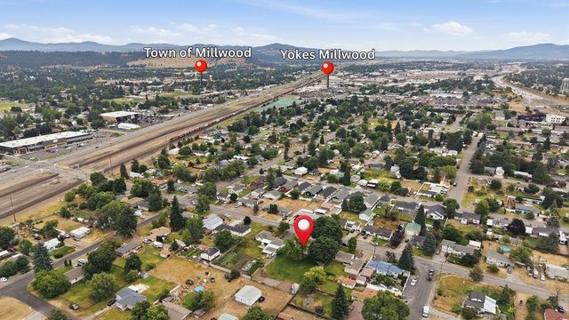 2015 N Vista Rd, Spokane, WA 99212