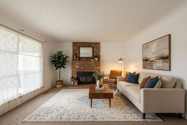 2015 N Vista Rd, Spokane, WA 99212