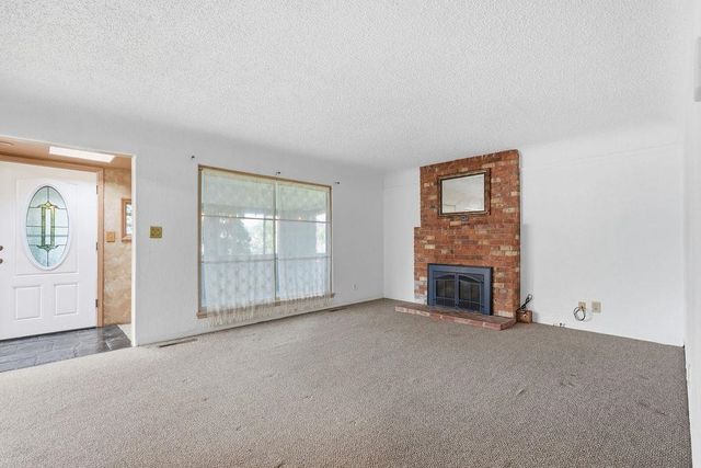 2015 N Vista Rd, Spokane, WA 99212