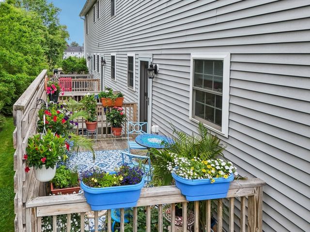 2 Starfish Way A, Salisbury, MA 01952