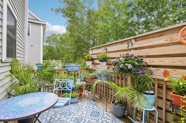 2 Starfish Way A, Salisbury, MA 01952