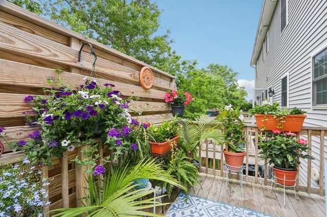 2 Starfish Way A, Salisbury, MA 01952