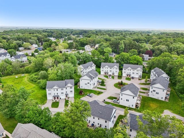 2 Starfish Way A, Salisbury, MA 01952