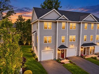 2 Starfish Way A, Salisbury, MA 01952