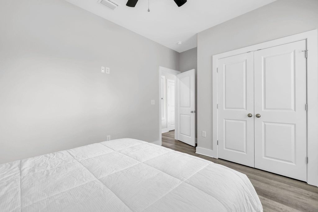 Image 19 of property listing at 108 Penny Lane, Valparaiso, FL 32580