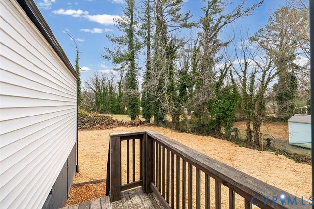 702 Irving St, Farmville, VA 23901